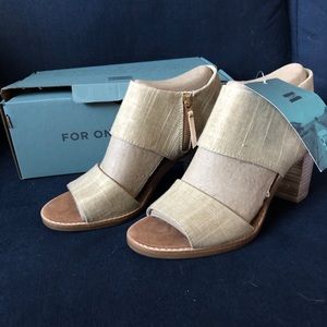 Toms Majorca Cutout Heels size 7.5. New in box
